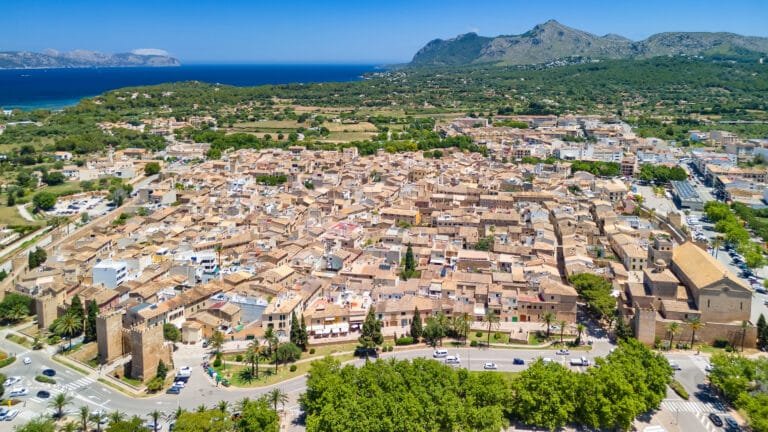 ID 378854405 | Alcudia Mallorca © Aliaksandr Mazurkevich | Dreamstime.com
